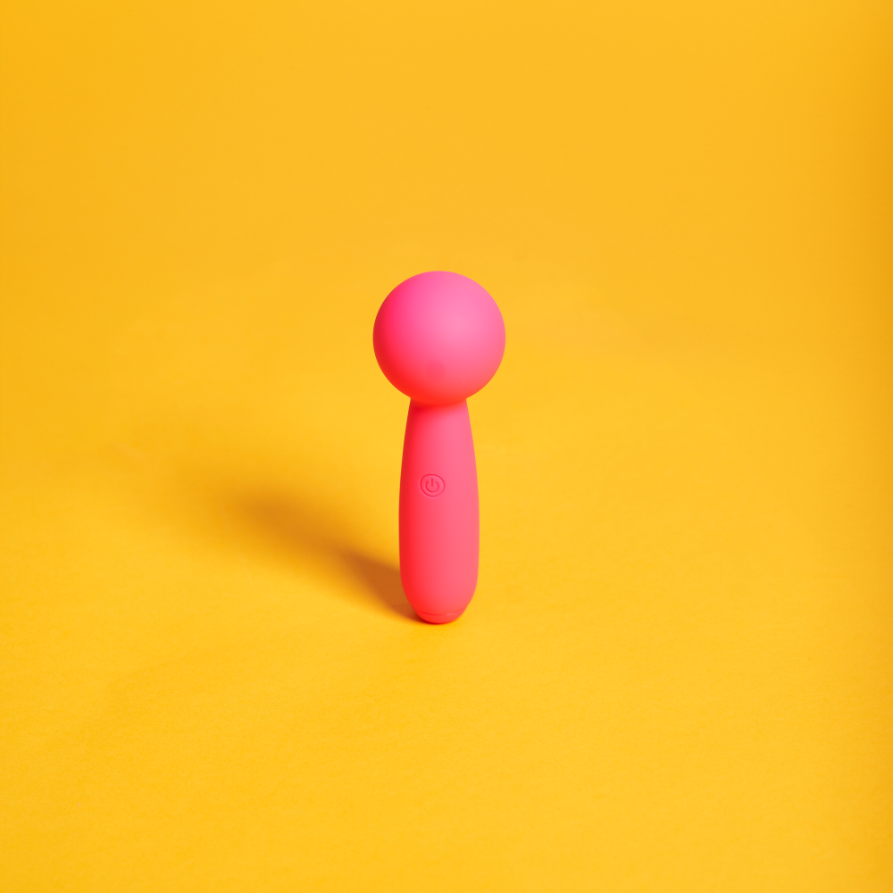 Lolly clitoral vibrator detail view