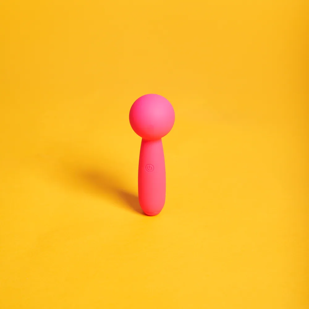 Lolly clitoral vibrator detail view